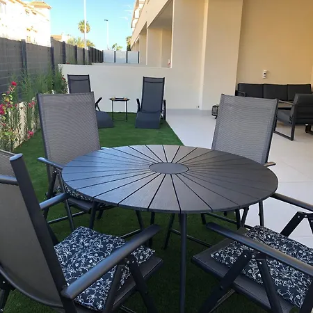 Mediterranean Gardens Apartment