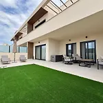 Mediterranean Gardens Apartamento *