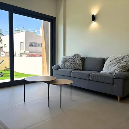 Mediterranean Gardens Apartment