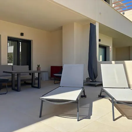 Апартаменты Mediterranean Gardens Торевьиа